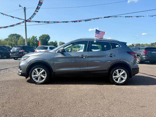 2020 Nissan Rogue Sport SV