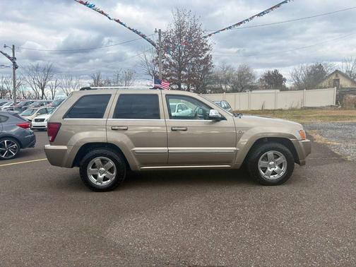 2006 Jeep Grand Cherokee Overland