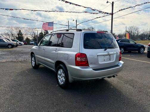 2003 Toyota Highlander Base