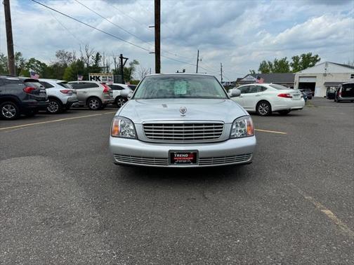 2000 Cadillac DeVille Base