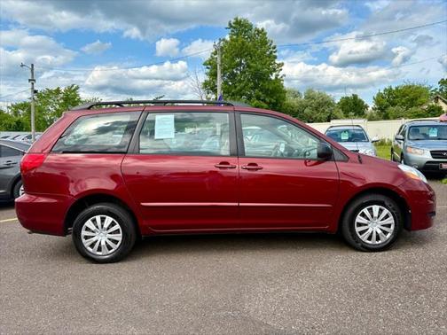 2010 Toyota Sienna CE
