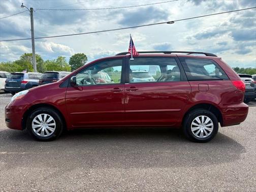 2010 Toyota Sienna CE