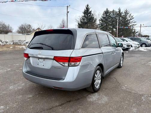 2016 Honda Odyssey SE