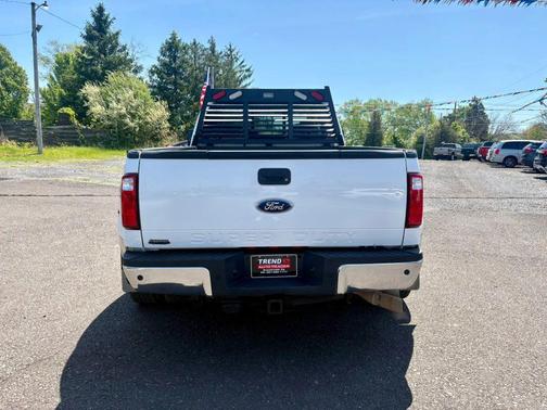 Oxford White 2010 Ford F-350 Lariat
