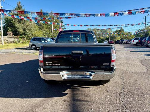 2013 Toyota Tacoma Base