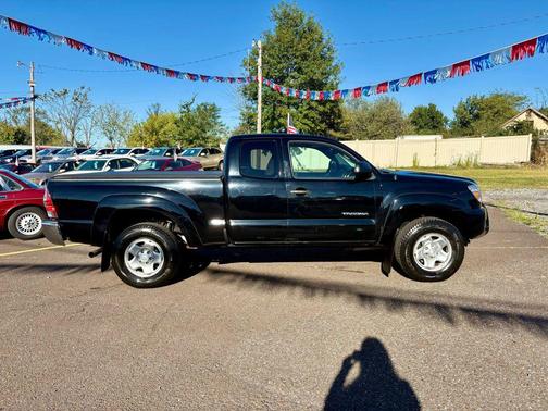 2013 Toyota Tacoma Base