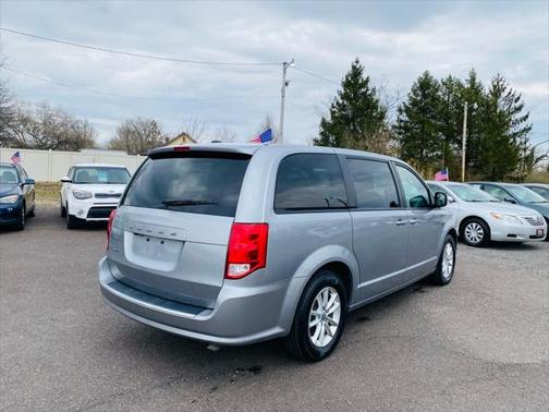 2020 Dodge Grand Caravan SE