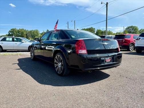 2010 Chrysler 300C 300S V8