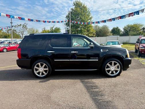 2013 Cadillac Escalade Luxury