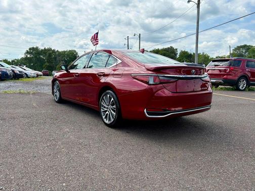 2021 Lexus ES 250 Base