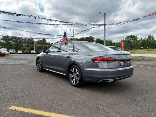 2021 Volkswagen Passat 2.0T SE