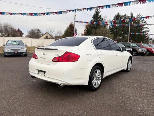 2012 INFINITI G37x Base