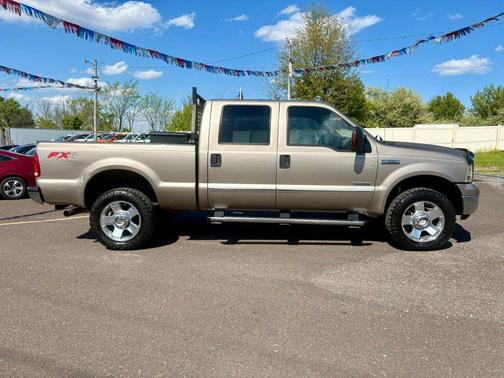 Gold 2007 Ford F-350 Lariat