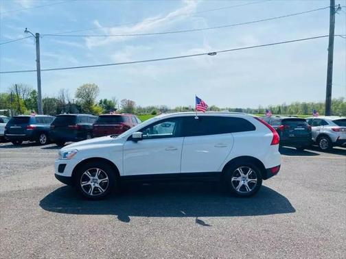 2012 Volvo XC60 T6 R-Design Platinum