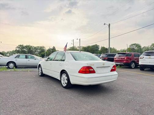 2003 Lexus LS 430 Base