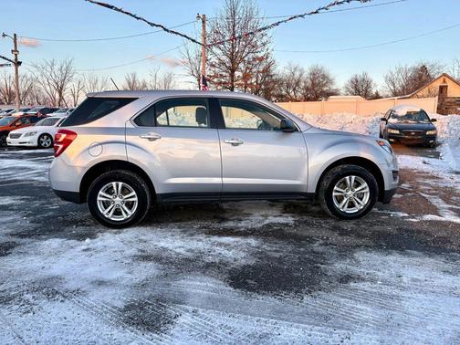 2017 Chevrolet Equinox LS