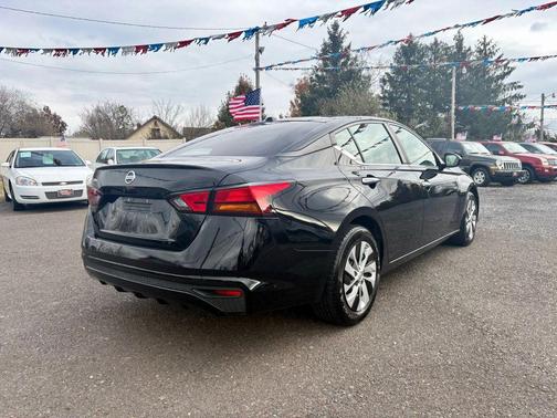 2020 Nissan Altima S FWD