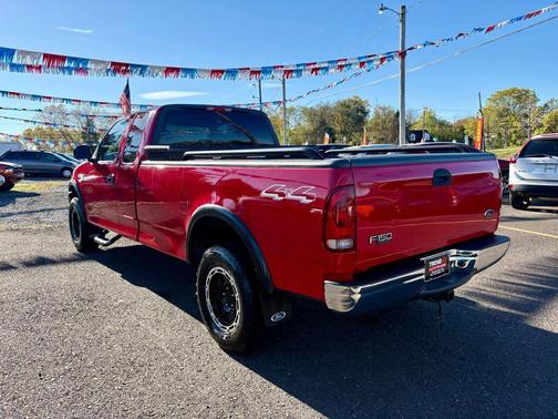 2004 Ford F-150 XL