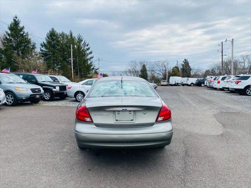 2002 Ford Taurus SES