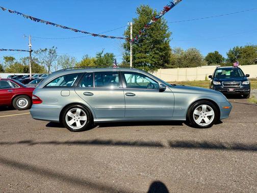 2005 Mercedes-Benz E-Class 4MATIC