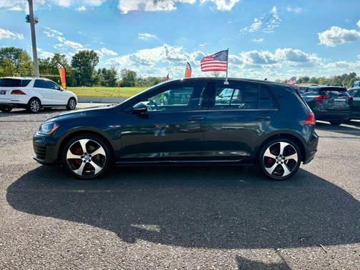 2017 Volkswagen Golf GTI 2.0T S 4-Door