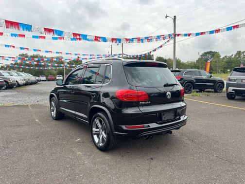 2017 Volkswagen Tiguan 2.0T Sport