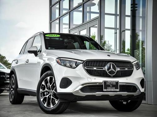 2025 Mercedes-Benz GLC 350e Base