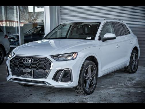 2021 Audi Q5 Premium Plus 55 TFSI e quattro S tronic