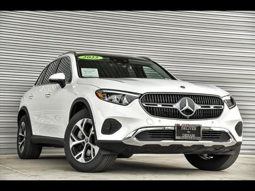 2025 Mercedes-Benz GLC 350e Base