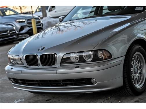 2002 BMW 525 i