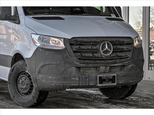 2025 Mercedes-Benz Sprinter 2500 High Roof