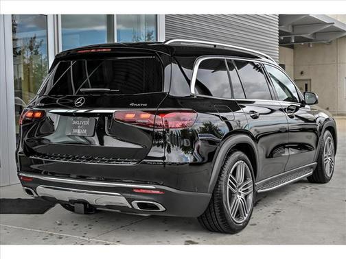 2026 Mercedes-Benz GLS 450 4MATIC