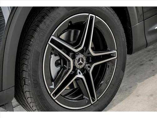 2026 Mercedes-Benz GLB 250 4MATIC