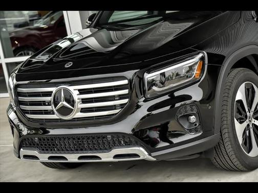 2025 Mercedes-Benz GLB 250 4MATIC