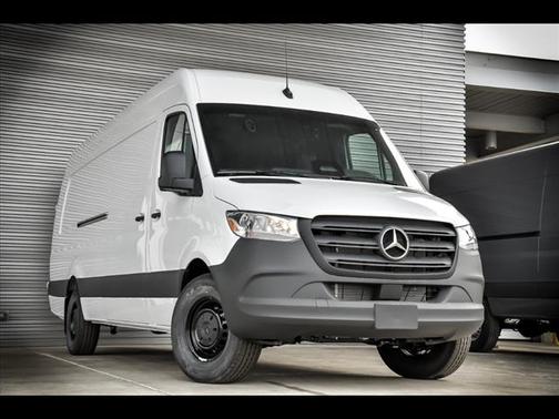 2025 Mercedes-Benz Sprinter 2500 High Roof