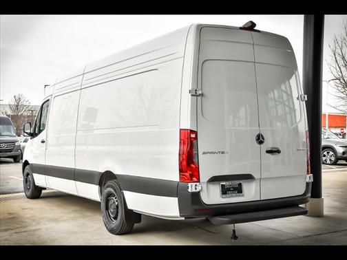 2025 Mercedes-Benz Sprinter 2500 High Roof