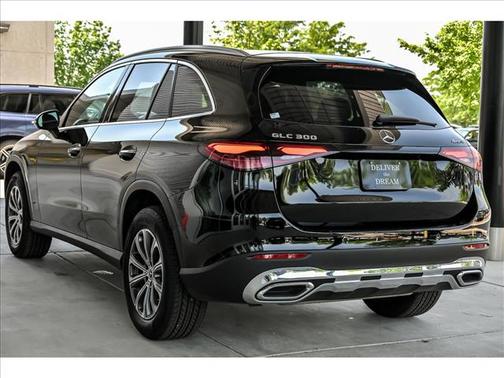 Black 2026 Mercedes-Benz GLC 300 4MATIC