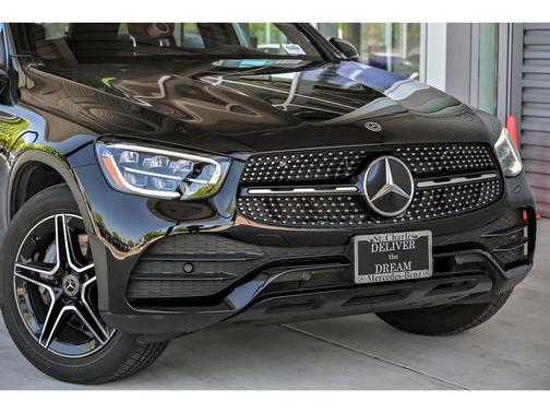 Black 2020 Mercedes-Benz GLC 300 4MATIC