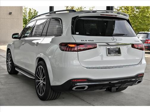 2026 Mercedes-Benz GLS 450 4MATIC