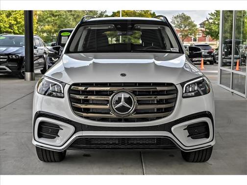 2026 Mercedes-Benz GLS 450 4MATIC