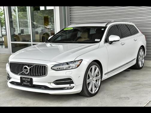 2019 Volvo V90 T6 Inscription