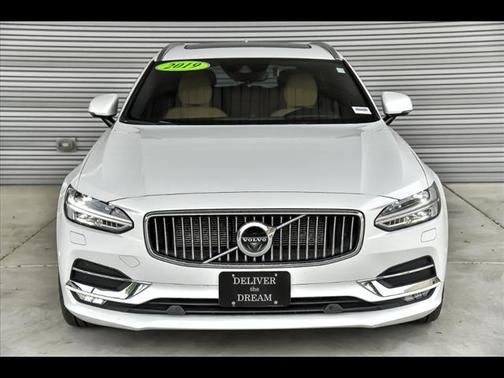 2019 Volvo V90 T6 Inscription