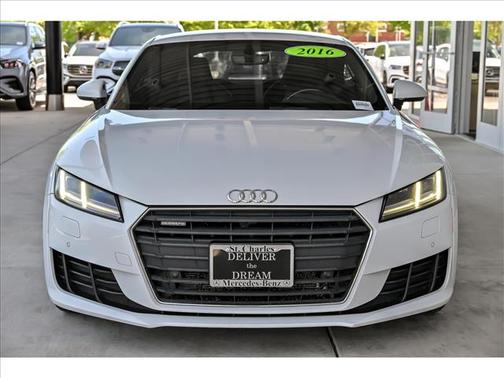 White 2016 Audi TT 2.0T