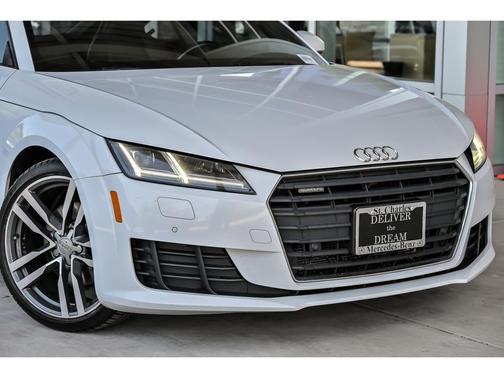 White 2016 Audi TT 2.0T