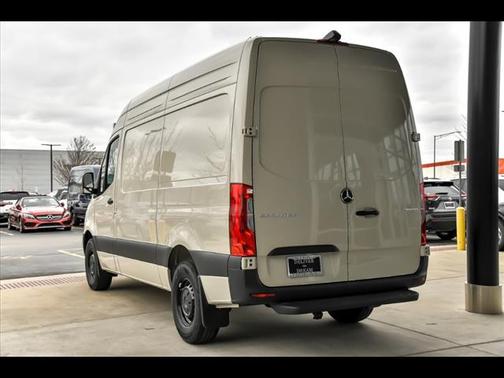 2025 Mercedes-Benz Sprinter 2500 Standard Roof