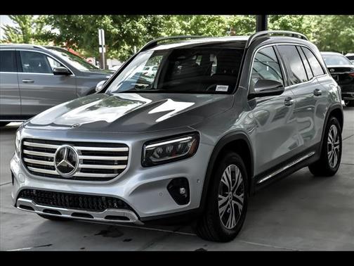2025 Mercedes-Benz GLB 250 4MATIC