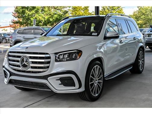 2026 Mercedes-Benz GLS 580 4MATIC