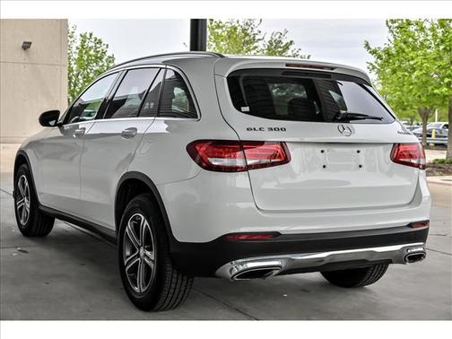 White 2016 Mercedes-Benz GLC 300 4MATIC