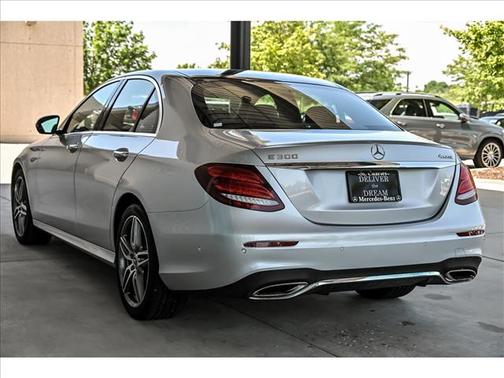 Iridium Silver Me 2019 Mercedes-Benz E-Class E 300 4MATIC