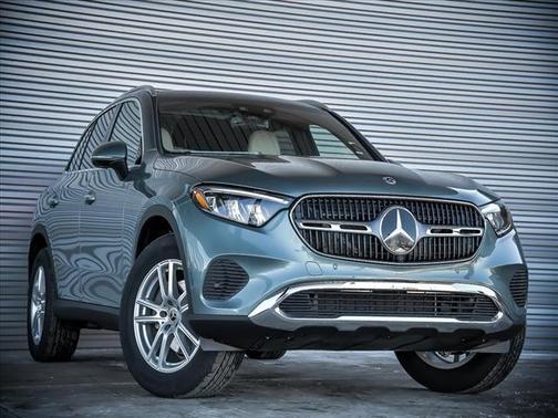 2025 Mercedes-Benz GLC 300 4MATIC